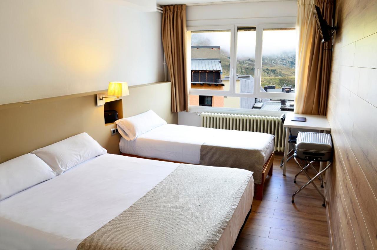 Hotel Terranova Pas De La Casa Kültér fotó