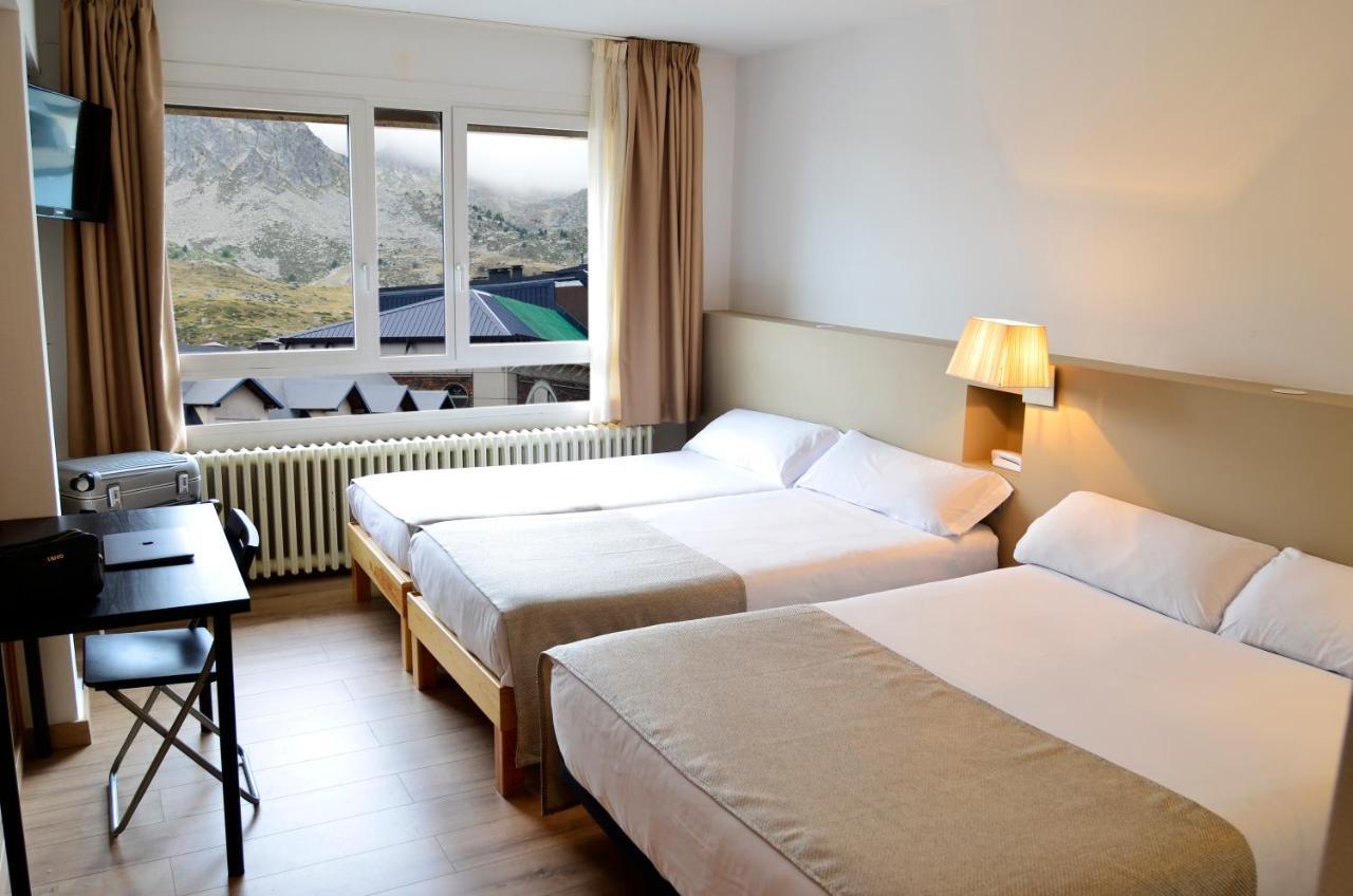 Hotel Terranova Pas De La Casa Kültér fotó